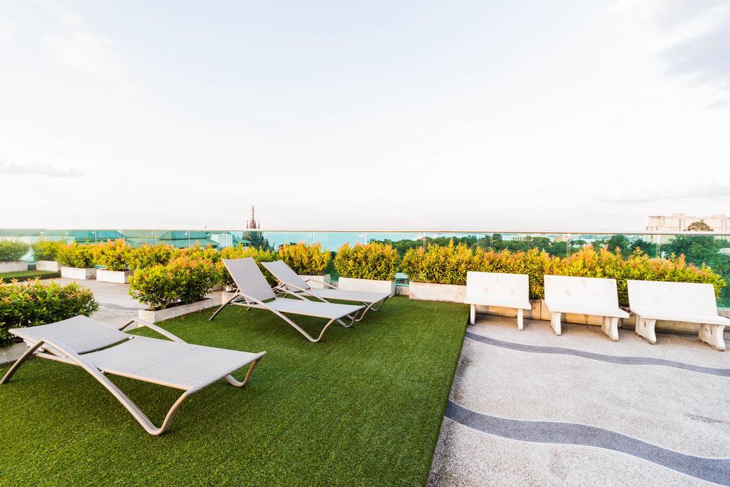 Club Royal Wongamat By Pattaya Sunny Rentals Екстериор снимка